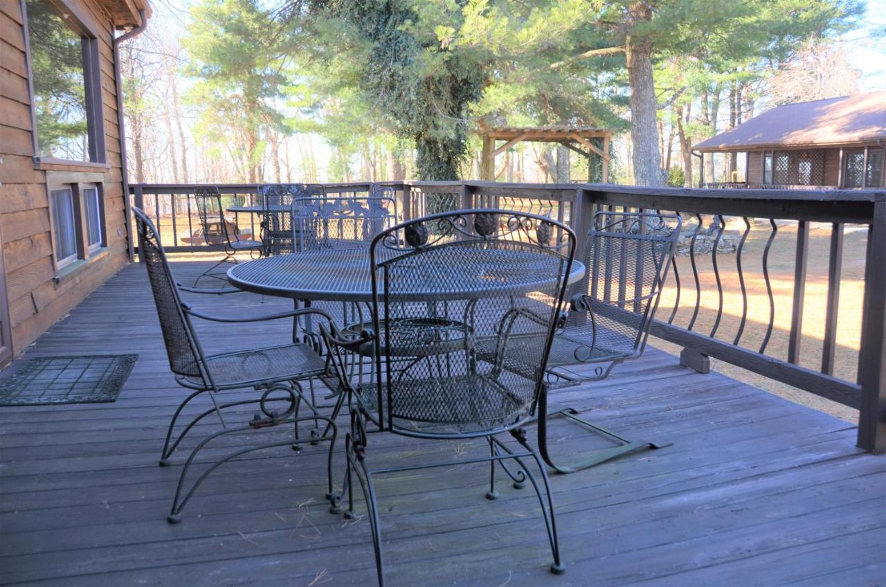 Bent Mountain Lodge Bed And Breakfast, Inc. Roanoke Exterior foto