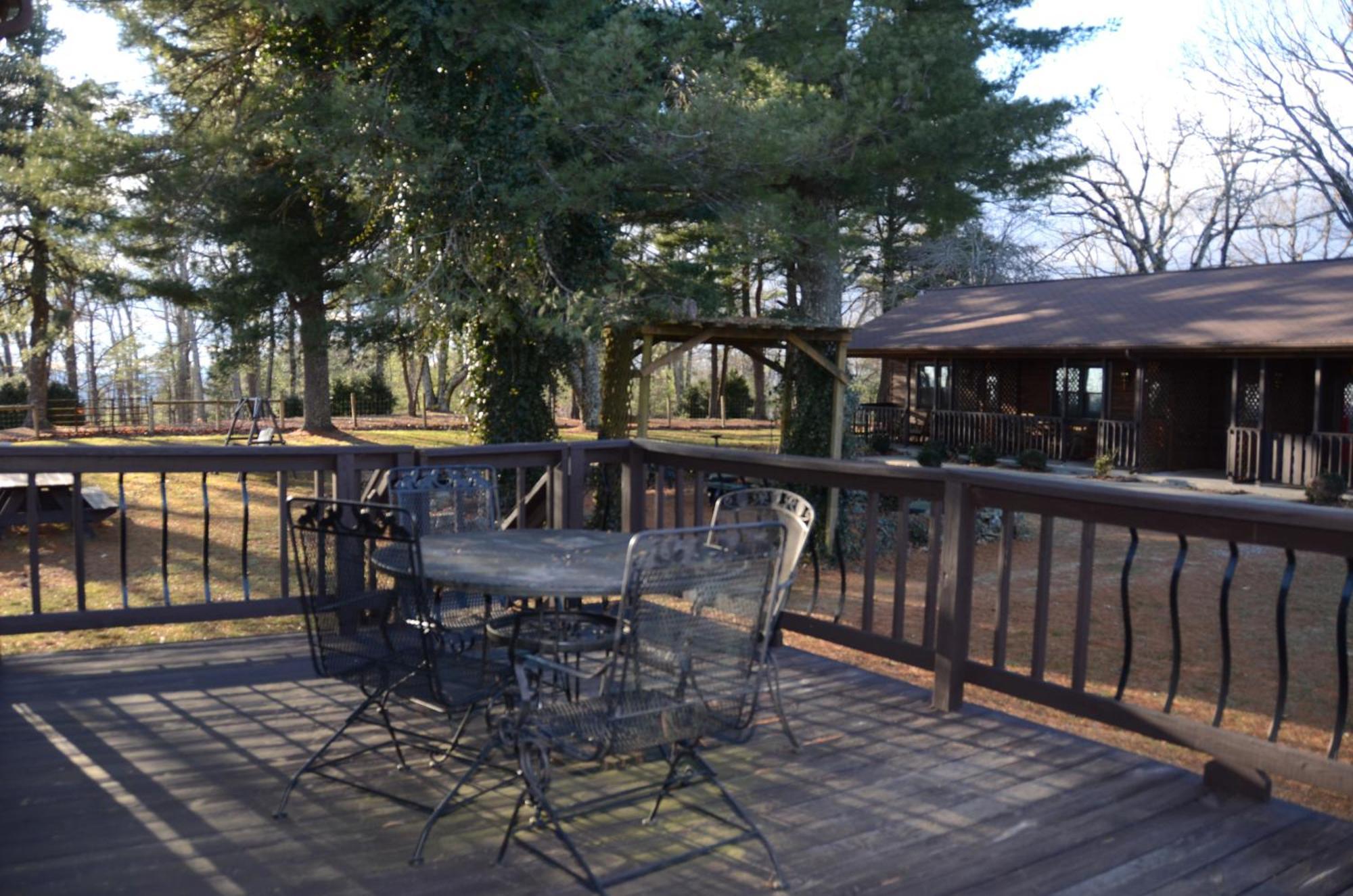 Bent Mountain Lodge Bed And Breakfast, Inc. Roanoke Exterior foto